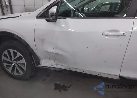 2022 Subaru Outback Premium z USA, uszkodzony, nr VIN 4S4BTADC8N3189041